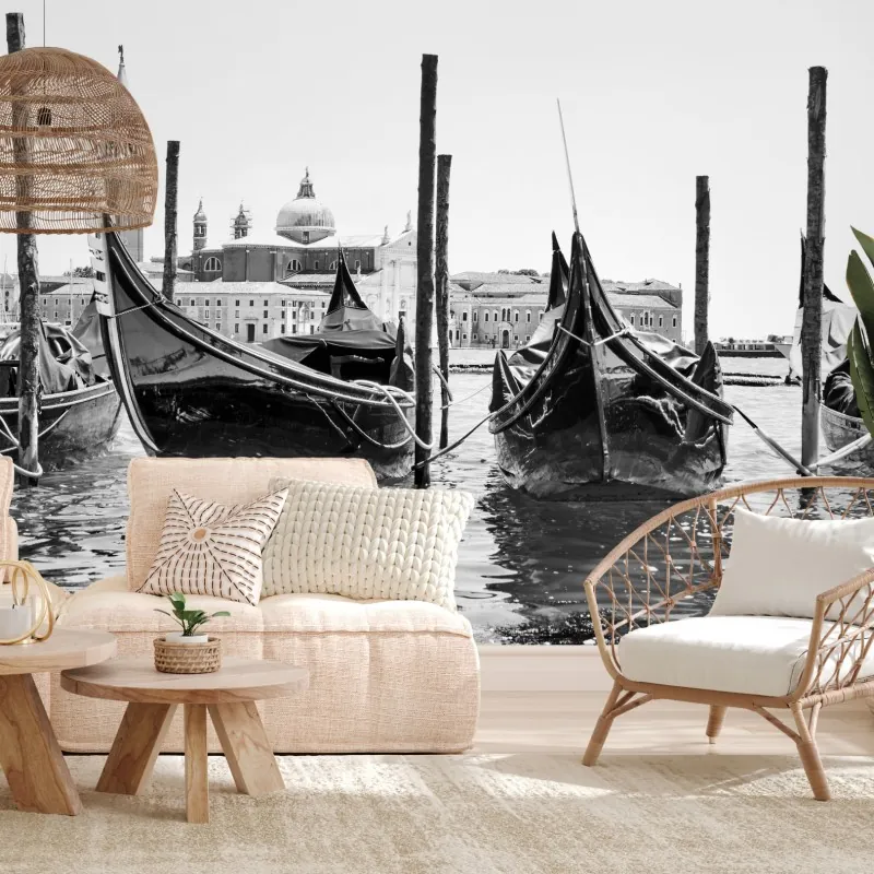 Fototapeta gondole przy kei w Wenecji