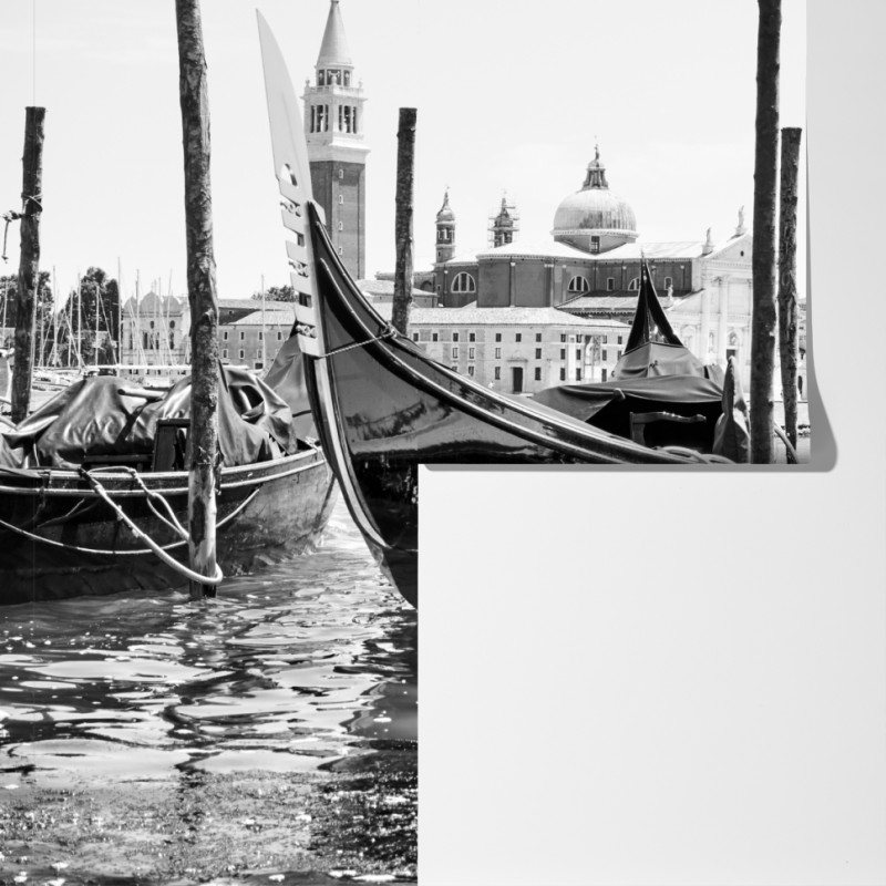 Fototapeta gondole przy kei w Wenecji – Wallissimo® Fototapeta gondole przy kei w Wenecji – Wallissimo®