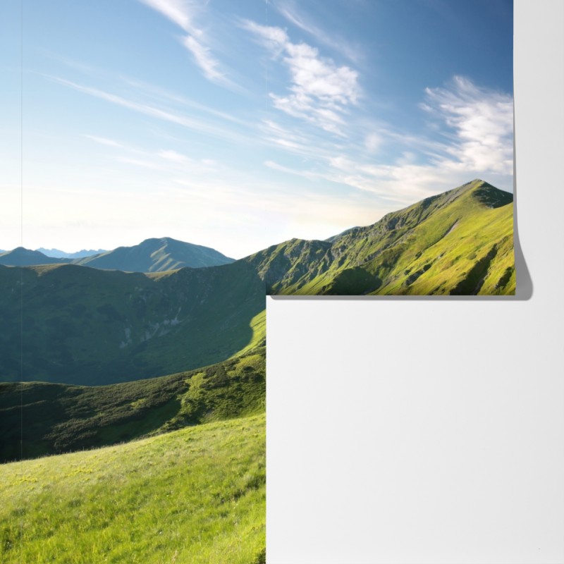 Fototapeta słoneczny grzbiet górski ze ścieżką – Wallissimo® Fototapeta słoneczny grzbiet górski ze ścieżką – Wallissimo®