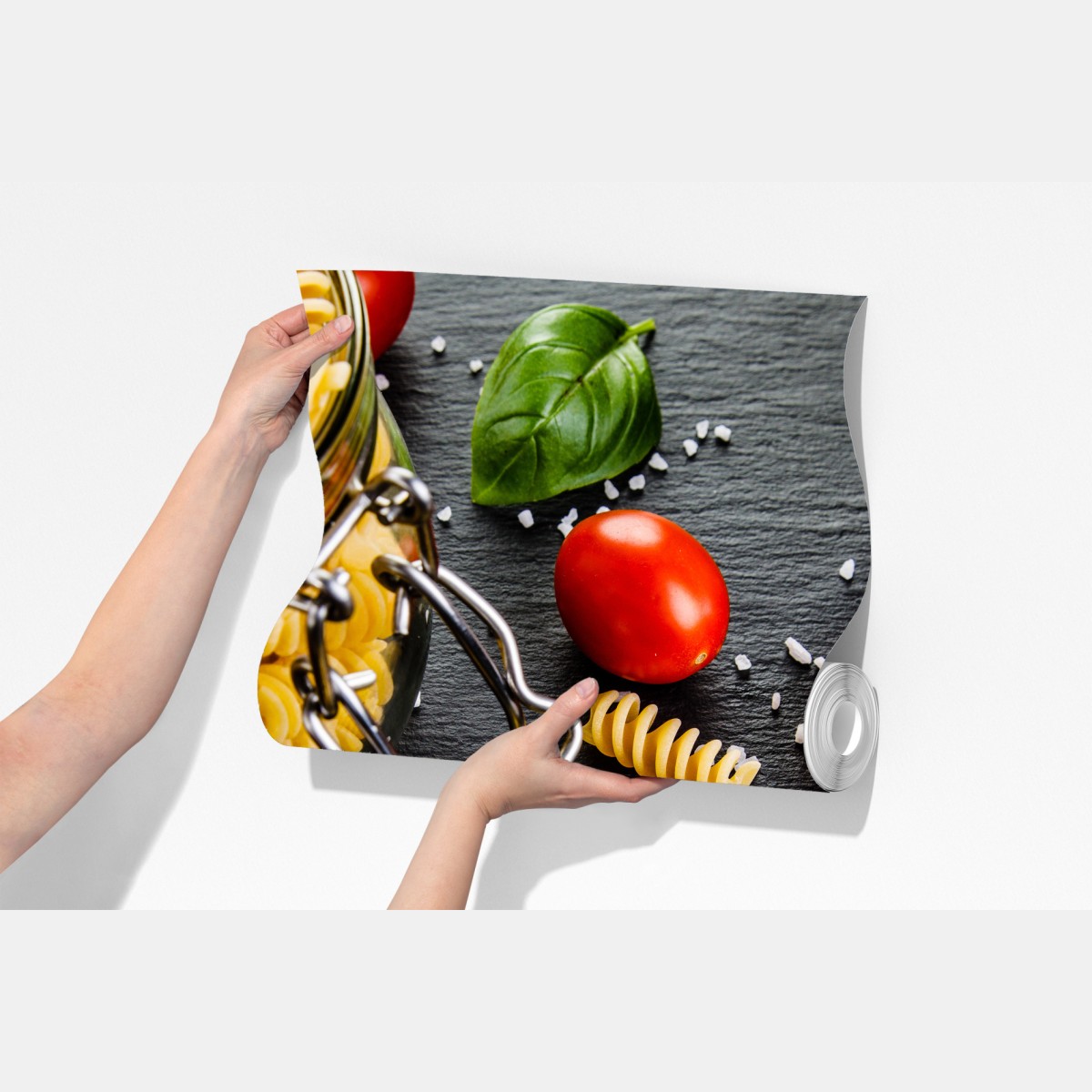 Fototapeta składniki do makaronu widok z góry z pomidorami i bazylią – Wallissimo® Fototapeta składniki do makaronu widok z góry z pomidorami i bazylią – Wallissimo®