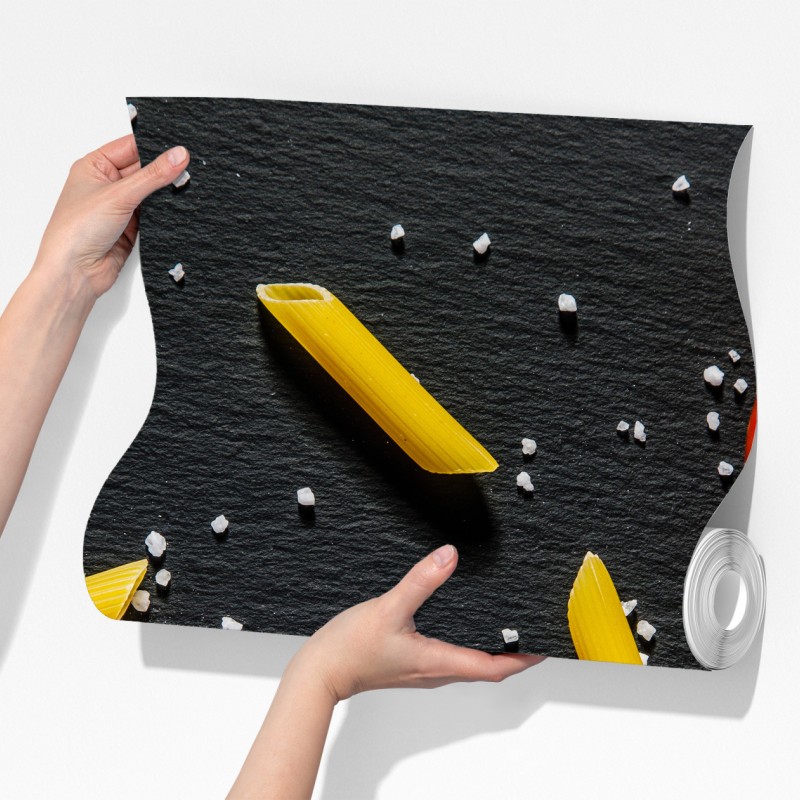 Fototapeta pomidory i penne na czarnym łupku – Wallissimo® Fototapeta pomidory i penne na czarnym łupku – Wallissimo®