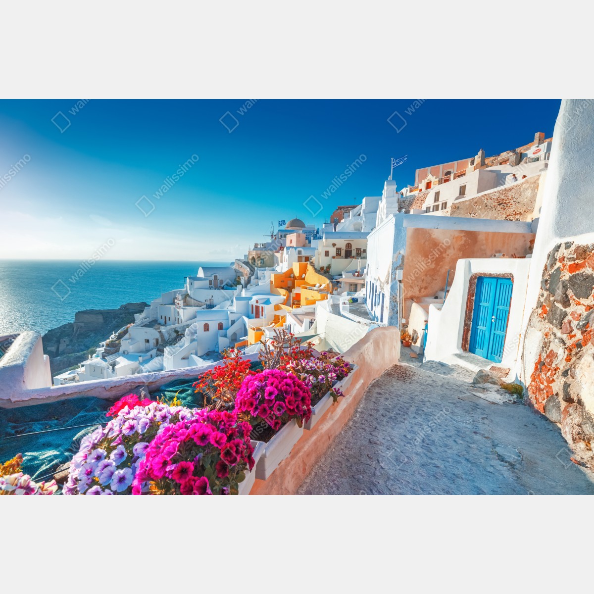 Fototapeta słoneczne Santorini na klifie – Wallissimo® Fototapeta słoneczne Santorini na klifie – Wallissimo®