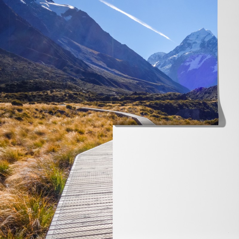 Fototapeta pomost Hooker Valley z widokiem na Aoraki Mount Cook – Wallissimo® Fototapeta pomost Hooker Valley z widokiem na Aoraki Mount Cook – Wallissimo®