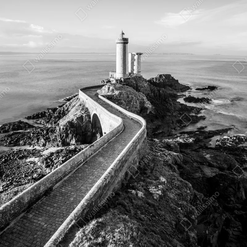 Fototapeta latarnia morska na skalistym wybrzeżu – Wallissimo® Fototapeta latarnia morska na skalistym wybrzeżu – Wallissimo®