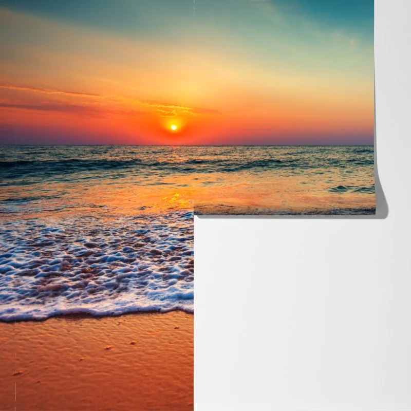 Fototapeta złoty wschód słońca nad morzem – Wallissimo® Fototapeta złoty wschód słońca nad morzem – Wallissimo®