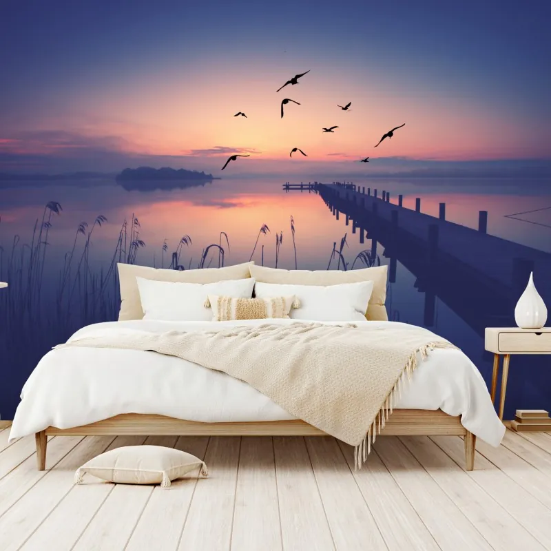 Fototapeta spokojny wschód nad jeziorem z ptakami