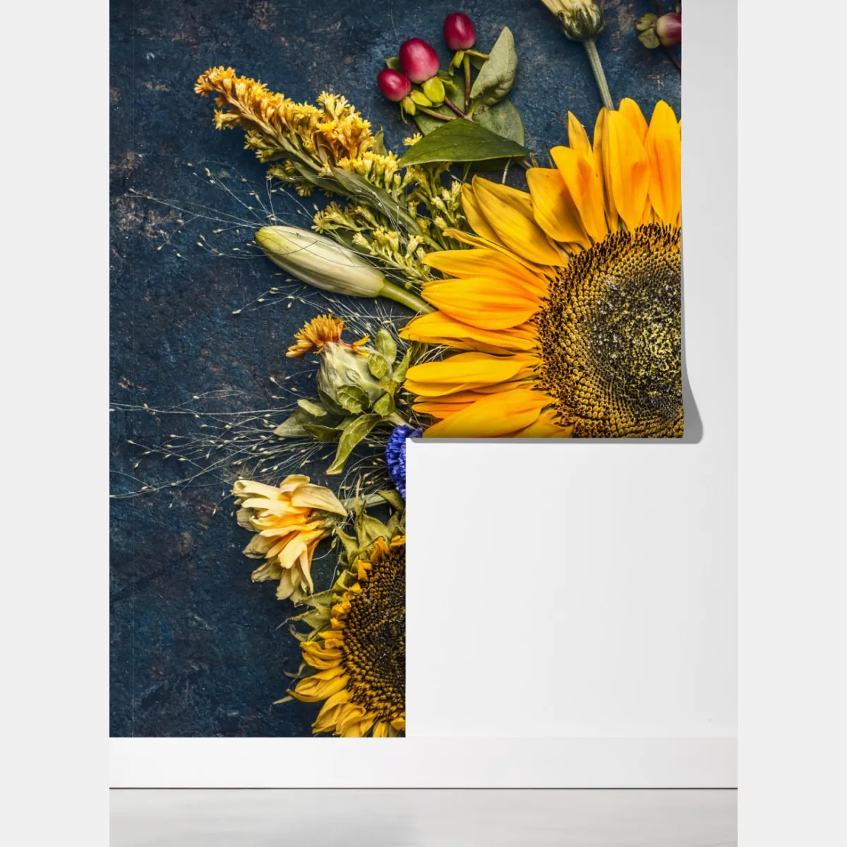 Fototapeta jesienny bukiet słoneczników na ciemnym rustykalnym tle – Wallissimo® Fototapeta jesienny bukiet słoneczników na ciemnym rustykalnym tle – Wallissimo®