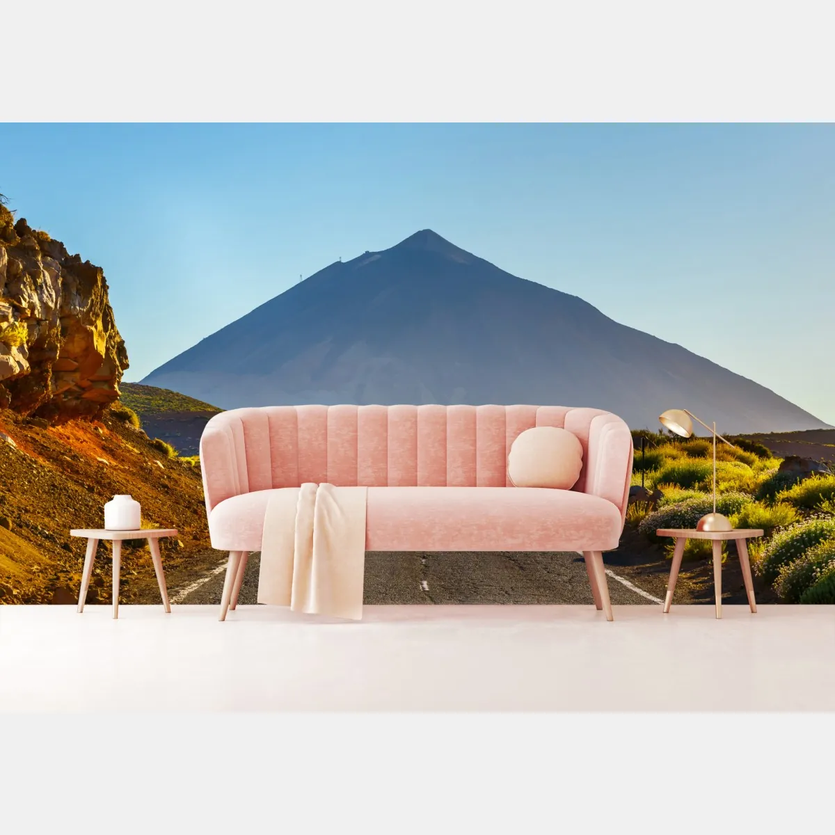 Fototapeta słoneczna droga prowadząca do wulkanu – Wallissimo® Fototapeta słoneczna droga prowadząca do wulkanu – Wallissimo®