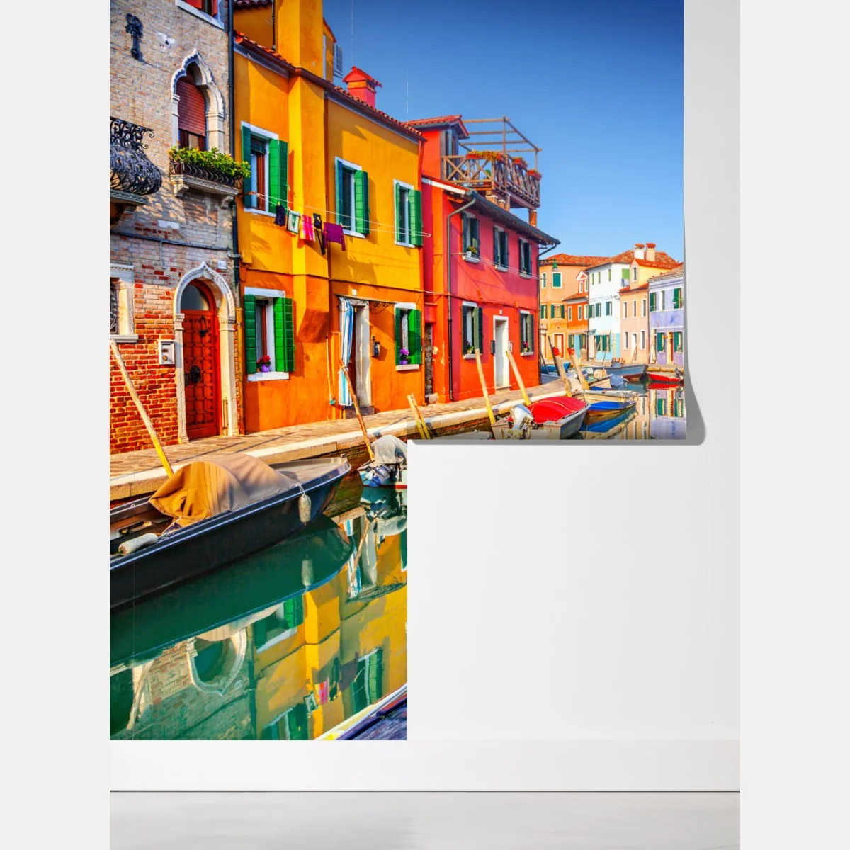 Fototapeta kolorowe domy nad kanałem w Burano – Wallissimo® Fototapeta kolorowe domy nad kanałem w Burano – Wallissimo®