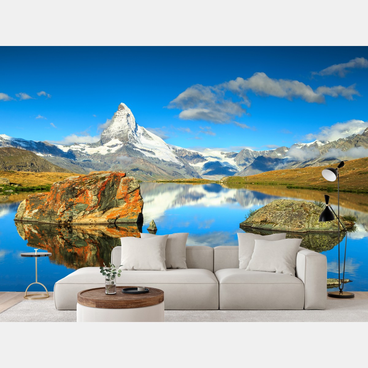 Wall mural Matterhorn reflection over alpine lake