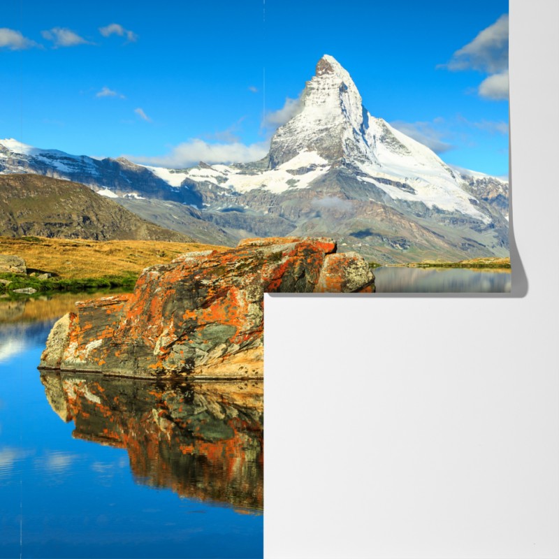 Fototapeta odbicie Matterhornu nad alpejskim jeziorem – Wallissimo® Fototapeta odbicie Matterhornu nad alpejskim jeziorem – Wallissimo®