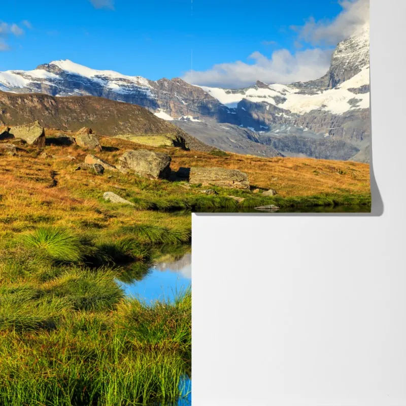 Fototapeta majestatyczny Matterhorn odbity w alpejskim jeziorze – Wallissimo® Fototapeta majestatyczny Matterhorn odbity w alpejskim jeziorze – Wallissimo®