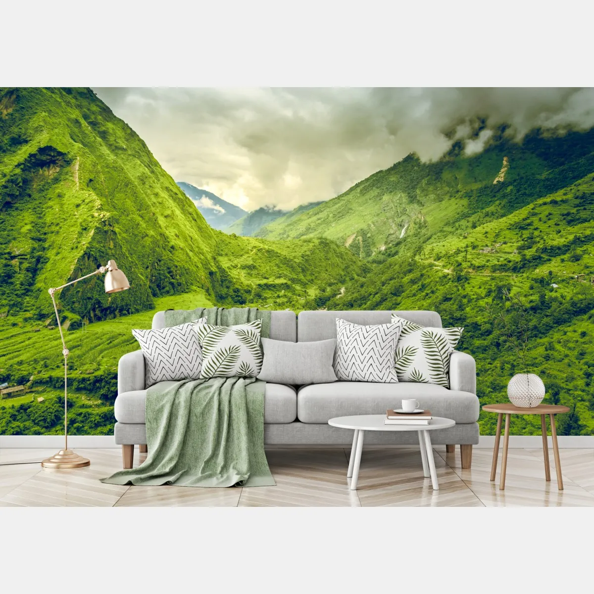 Fototapeta bujna zielona dolina górska z rzeką – Wallissimo® Fototapeta bujna zielona dolina górska z rzeką – Wallissimo®