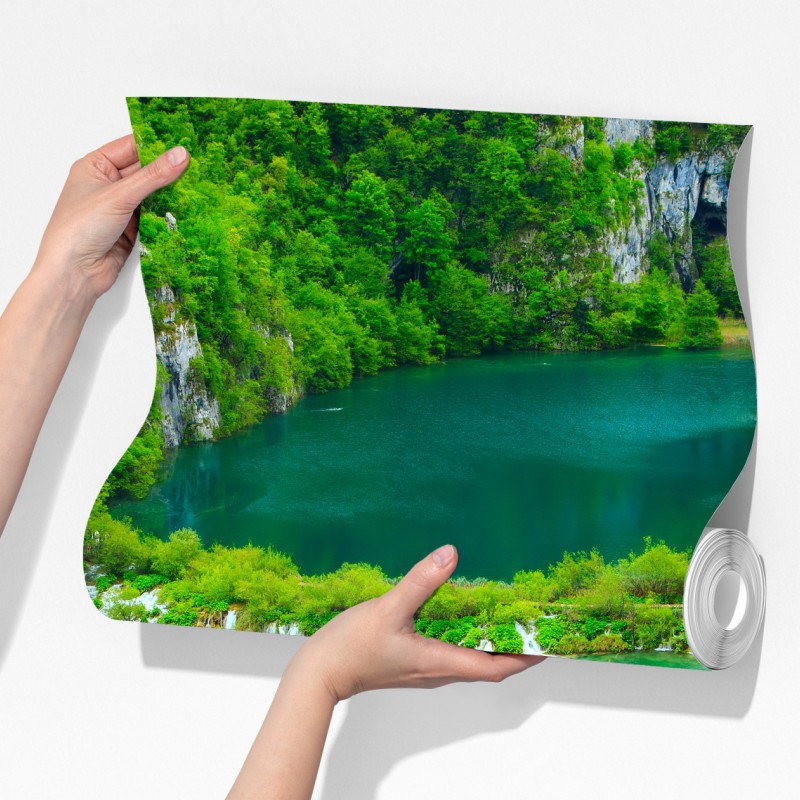 Fototapeta bujny wodospad i turkusowe jeziora – Wallissimo® Fototapeta bujny wodospad i turkusowe jeziora – Wallissimo®