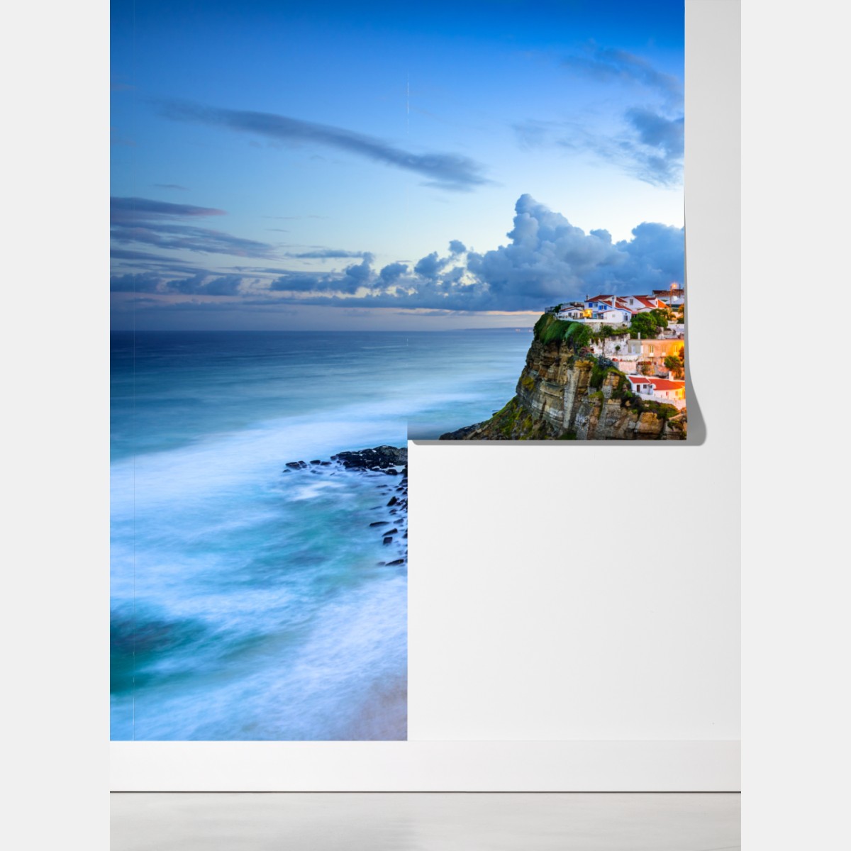 Fototapeta Azenhas do Mar nadmorska wioska na klifie, Portugalia – Wallissimo® Fototapeta Azenhas do Mar nadmorska wioska na klifie, Portugalia – Wallissimo®