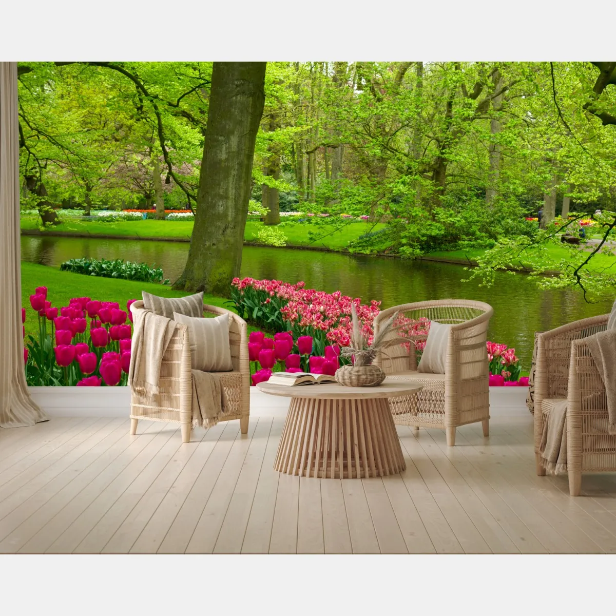 Fototapeta wiosenny ogród tulipanów nad kanałem – Wallissimo® Fototapeta wiosenny ogród tulipanów nad kanałem – Wallissimo®