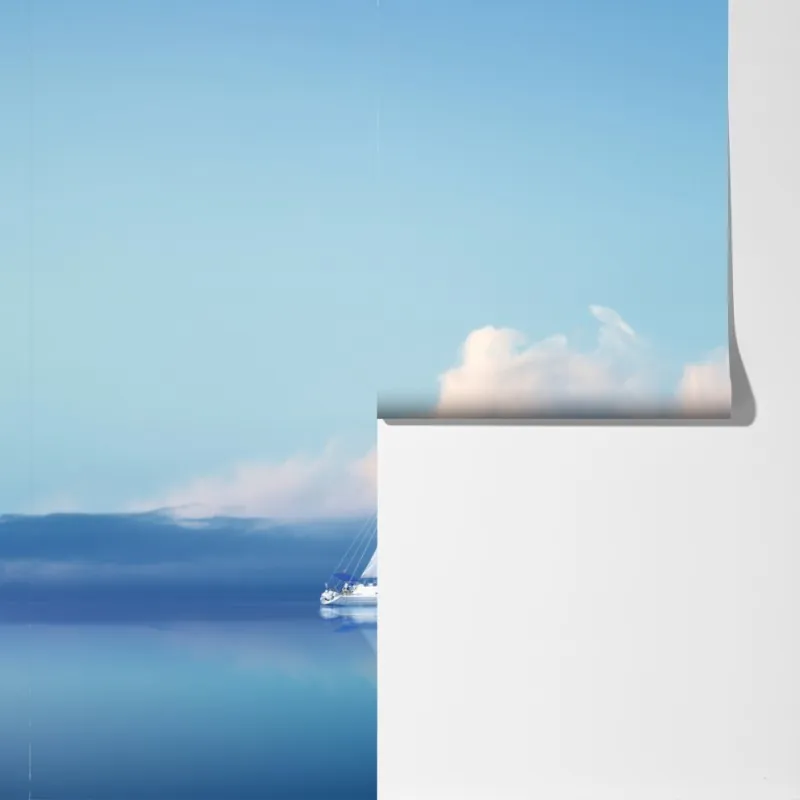 Fototapeta żaglówka na spokojnym niebieskim morzu – Wallissimo® Fototapeta żaglówka na spokojnym niebieskim morzu – Wallissimo®