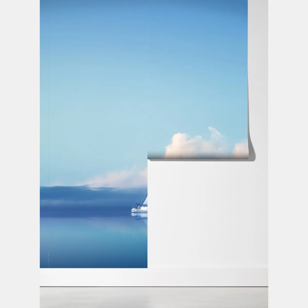 Fototapeta żaglówka na spokojnym niebieskim morzu – Wallissimo® Fototapeta żaglówka na spokojnym niebieskim morzu – Wallissimo®