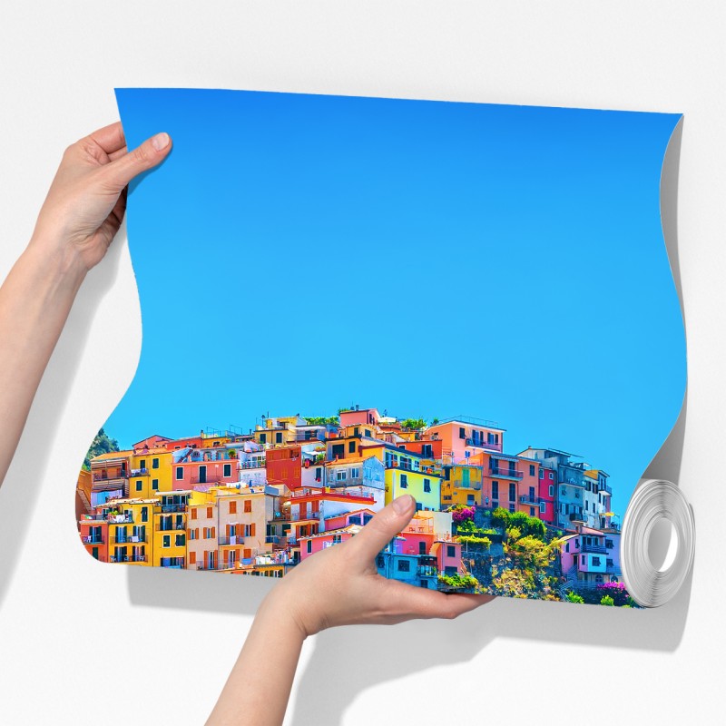 Fototapeta kolorowa wioska na klifie nad morzem – Wallissimo® Fototapeta kolorowa wioska na klifie nad morzem – Wallissimo®