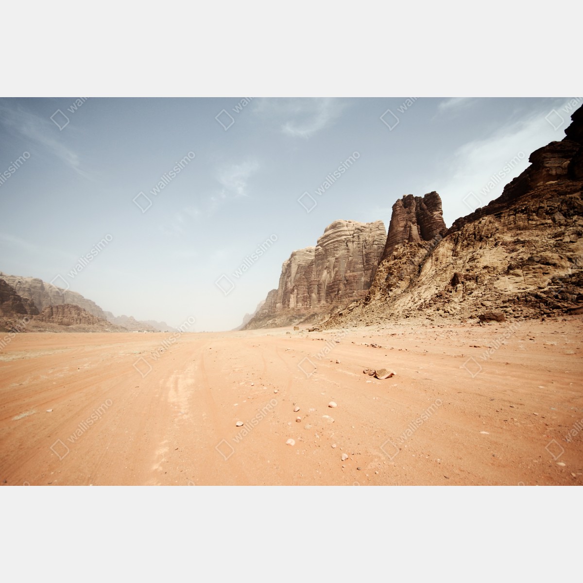 Fototapeta rozległa panorama pustyni Wadi Rum, Jordania – Wallissimo® Fototapeta rozległa panorama pustyni Wadi Rum, Jordania – Wallissimo®