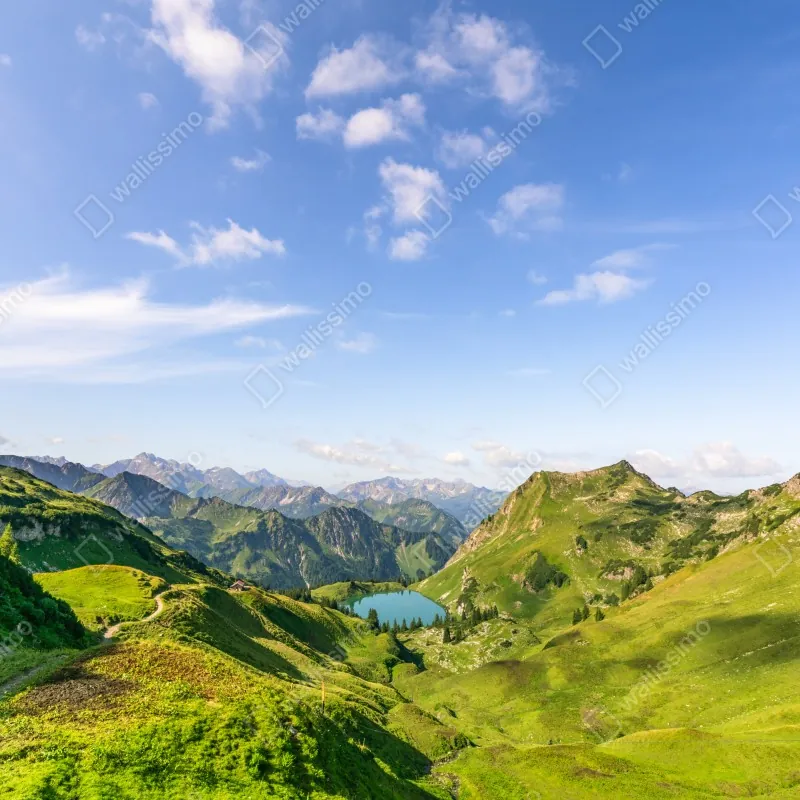 Fototapeta spokojne alpejskie jezioro w górach – Wallissimo® Fototapeta spokojne alpejskie jezioro w górach – Wallissimo®