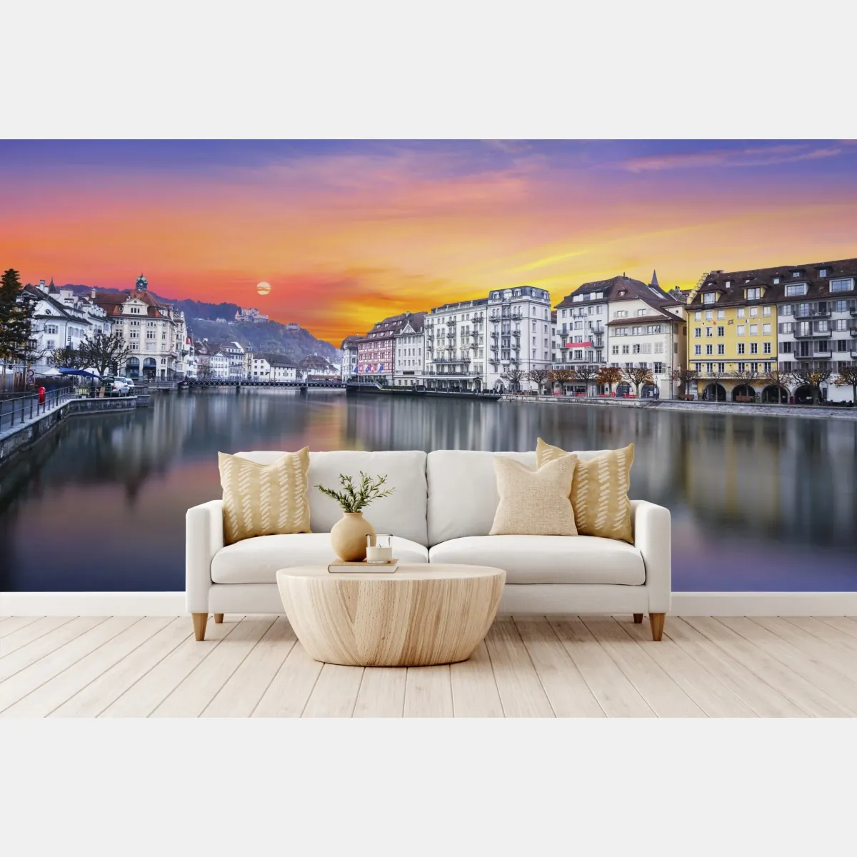 Fototapeta Lucerna nad rzeką o zmierzchu – Wallissimo® Fototapeta Lucerna nad rzeką o zmierzchu – Wallissimo®