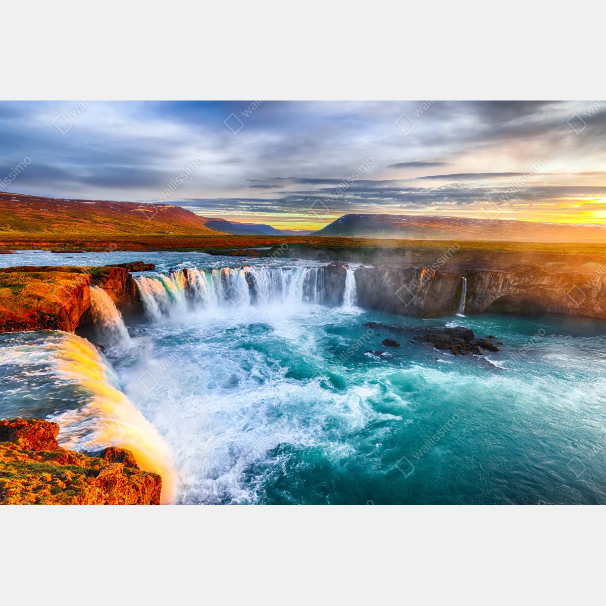 Fototapeta Godafoss wodospad o wschodzie słońca – Wallissimo® Fototapeta Godafoss wodospad o wschodzie słońca – Wallissimo®