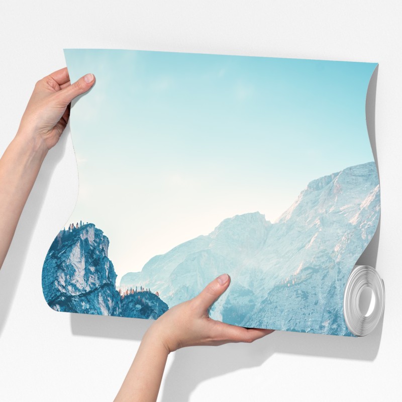 Fototapeta spokojny poranek nad jeziorem Braies, Dolomity – Wallissimo® Fototapeta spokojny poranek nad jeziorem Braies, Dolomity – Wallissimo®