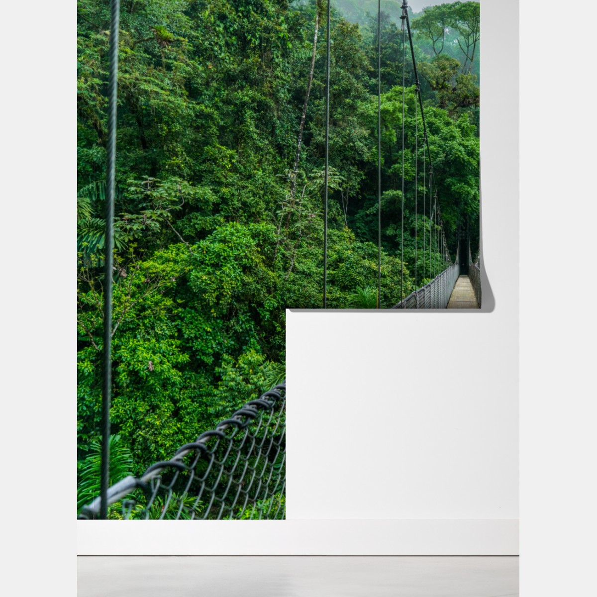 Fototapeta wiszący most w bujnej dżungli – Wallissimo® Fototapeta wiszący most w bujnej dżungli – Wallissimo®