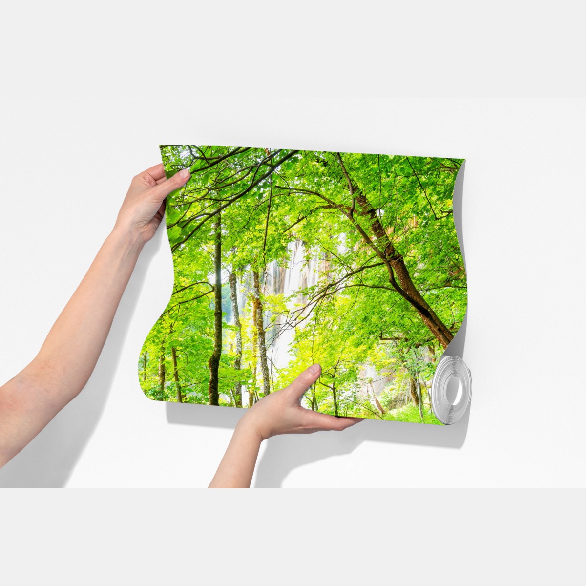 Fototapeta drewniany pomost w Plitwickich Jeziorach – Wallissimo® Fototapeta drewniany pomost w Plitwickich Jeziorach – Wallissimo®