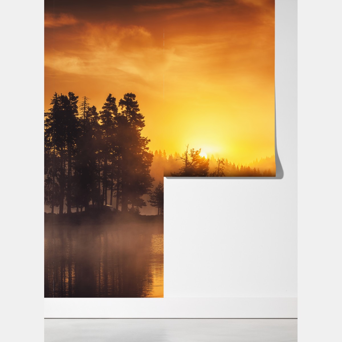 Fototapeta złoty wschód słońca nad mglistym jeziorem – Wallissimo® Fototapeta złoty wschód słońca nad mglistym jeziorem – Wallissimo®