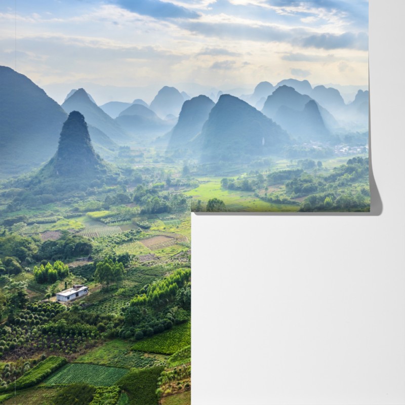 Fototapeta mglista dolina górska z karstowymi szczytami o świcie – Wallissimo® Fototapeta mglista dolina górska z karstowymi szczytami o świcie – Wallissimo®