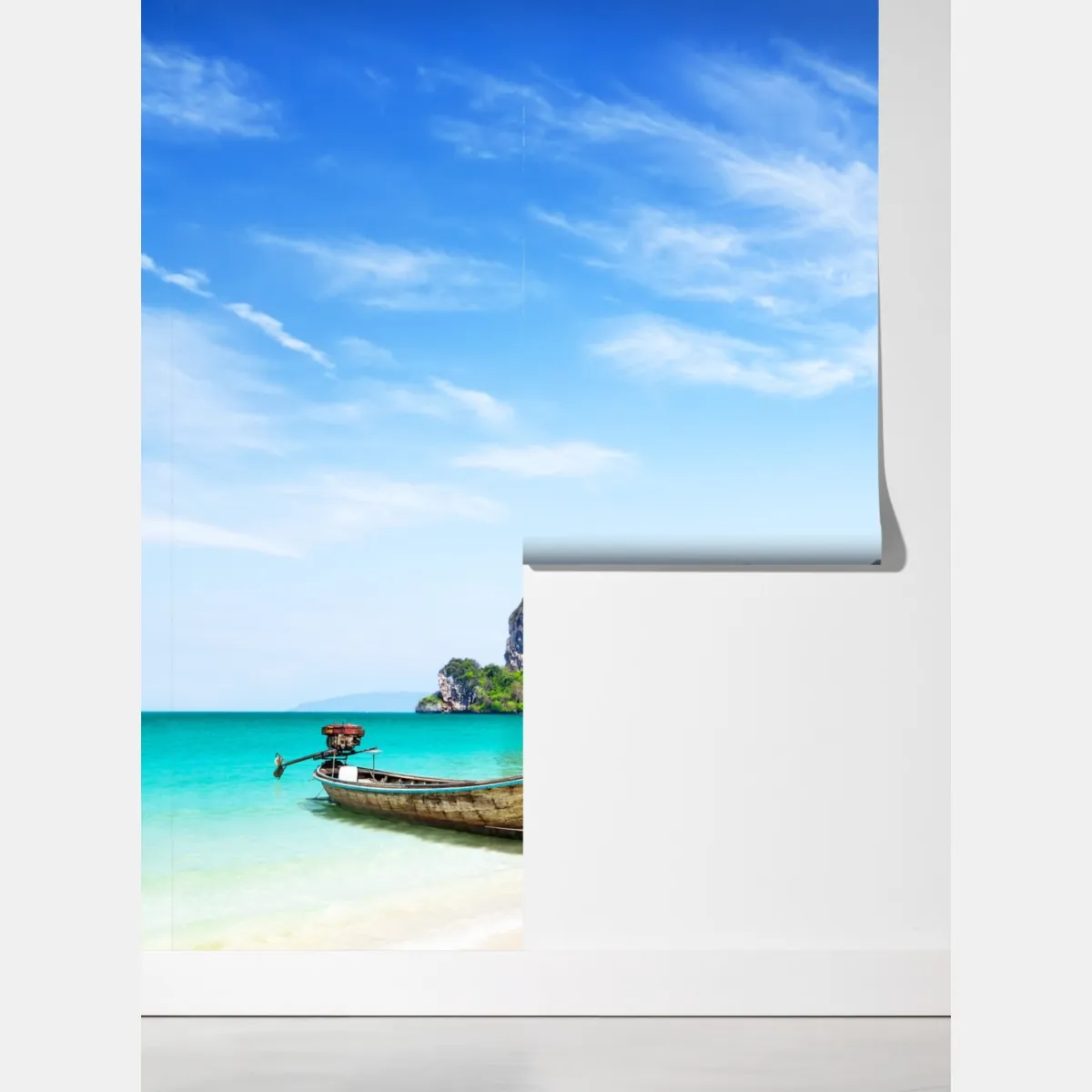 Fototapeta tradycyjna łódź na plaży Railay, Tajlandia – Wallissimo® Fototapeta tradycyjna łódź na plaży Railay, Tajlandia – Wallissimo®