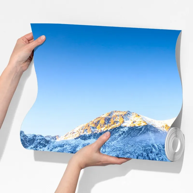 Fototapeta zimowy wschód słońca nad zamarzniętym górskim jeziorem – Wallissimo® Fototapeta zimowy wschód słońca nad zamarzniętym górskim jeziorem – Wallissimo®