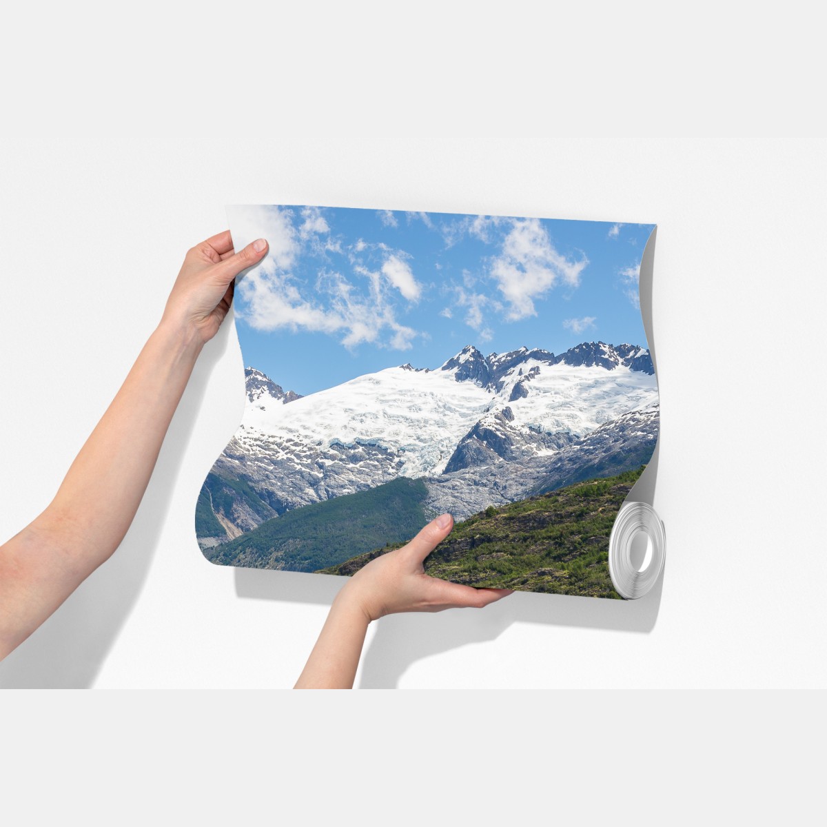 Fototapeta turkusowe jezioro górskie z ośnieżonymi szczytami – Wallissimo® Fototapeta turkusowe jezioro górskie z ośnieżonymi szczytami – Wallissimo®