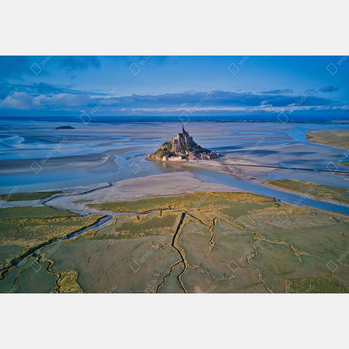 Fototapeta Mont Saint-Michel widok z lotu ptaka – Wallissimo® Fototapeta Mont Saint-Michel widok z lotu ptaka – Wallissimo®