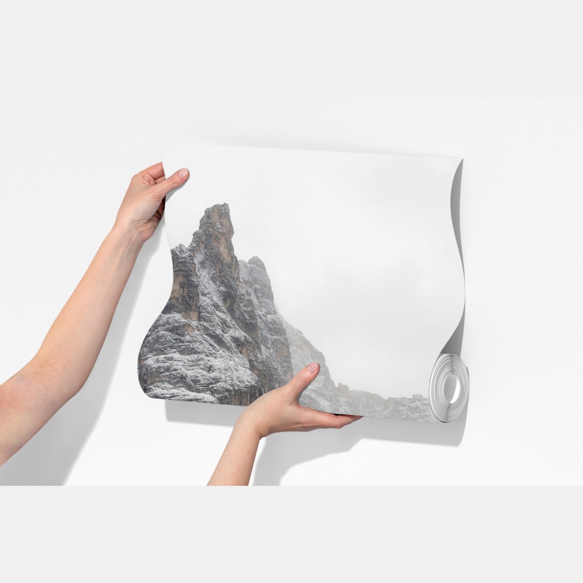 Fototapeta turkusowe jezioro alpejskie pod ośnieżonymi szczytami – Wallissimo® Fototapeta turkusowe jezioro alpejskie pod ośnieżonymi szczytami – Wallissimo®