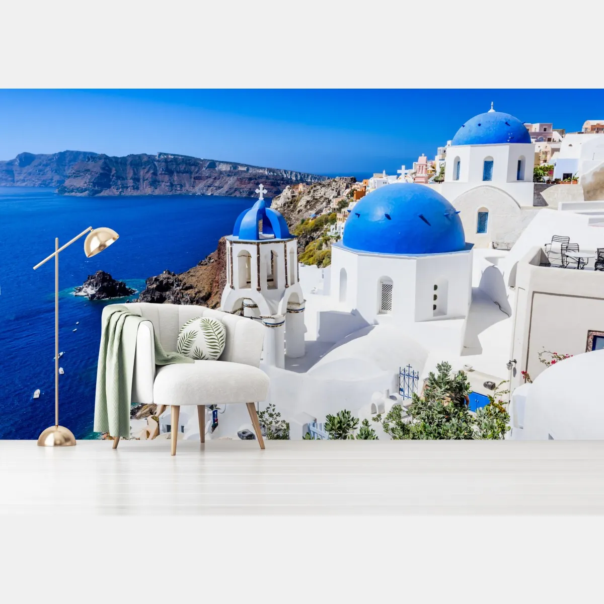 Fototapeta Santorini niebieskie kopuły nad kalderą – Wallissimo® Fototapeta Santorini niebieskie kopuły nad kalderą – Wallissimo®
