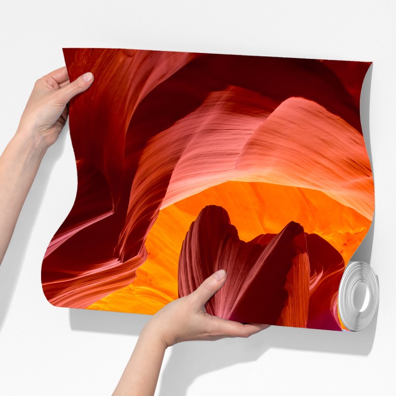 Fototapeta oświetlony kanion piaskowcowy z żywymi krzywiznami – Wallissimo® Fototapeta oświetlony kanion piaskowcowy z żywymi krzywiznami – Wallissimo®