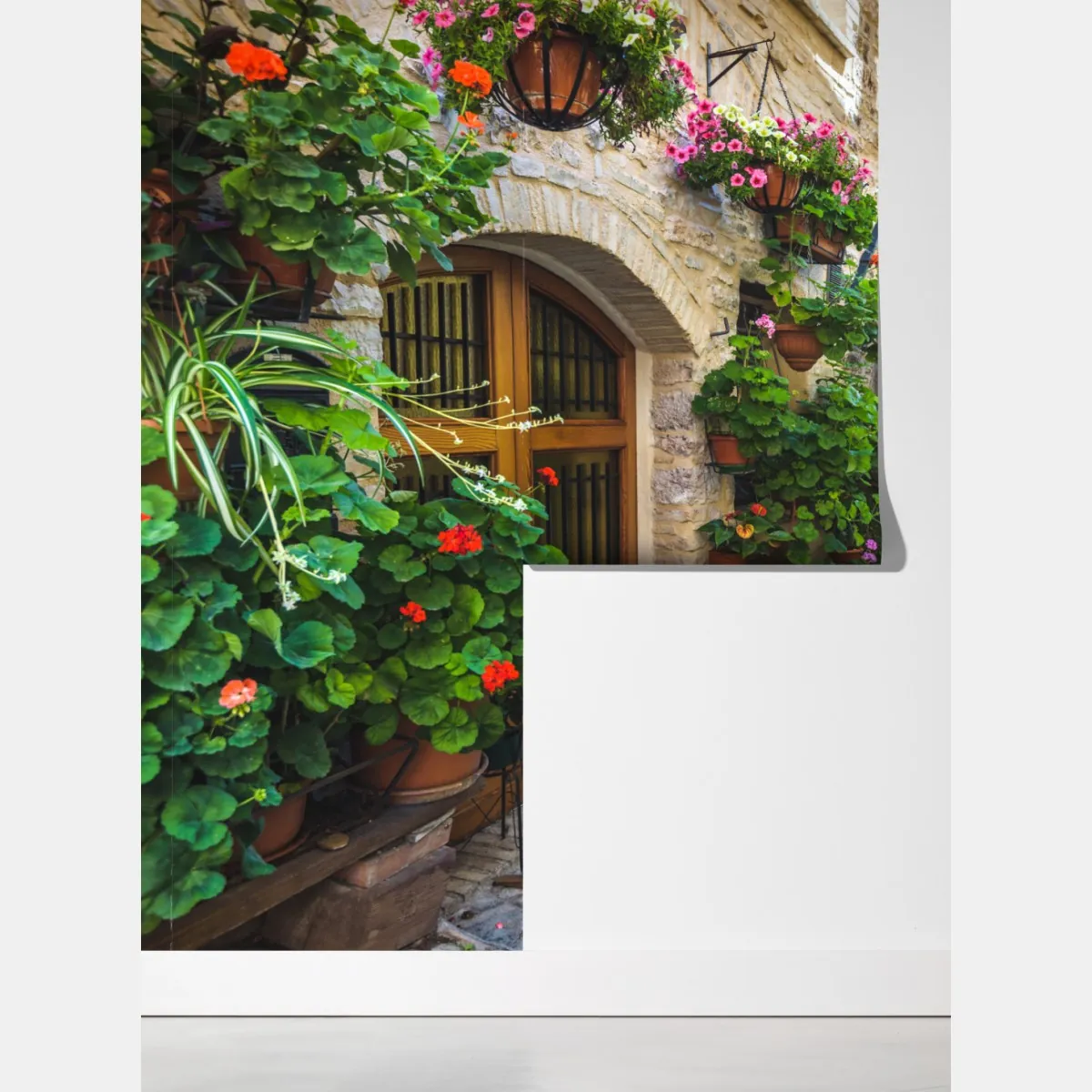 Fototapeta uroczy zaułek w Spello, Włochy – Wallissimo® Fototapeta uroczy zaułek w Spello, Włochy – Wallissimo®