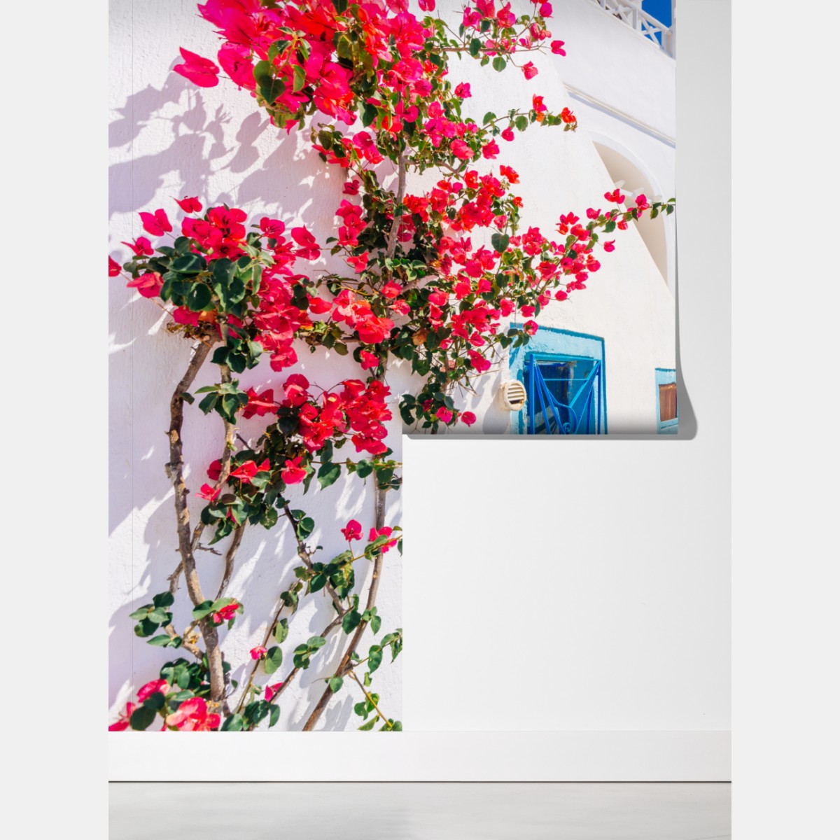 Fototapeta Santorini biała uliczka z bugenwillą – Wallissimo® Fototapeta Santorini biała uliczka z bugenwillą – Wallissimo®