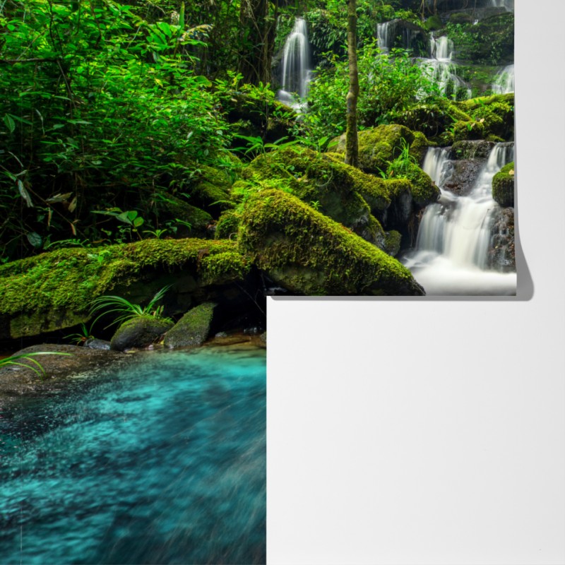 Fototapeta spokojny wodospad w Phu Tub Berk, Tajlandia – Wallissimo® Fototapeta spokojny wodospad w Phu Tub Berk, Tajlandia – Wallissimo®