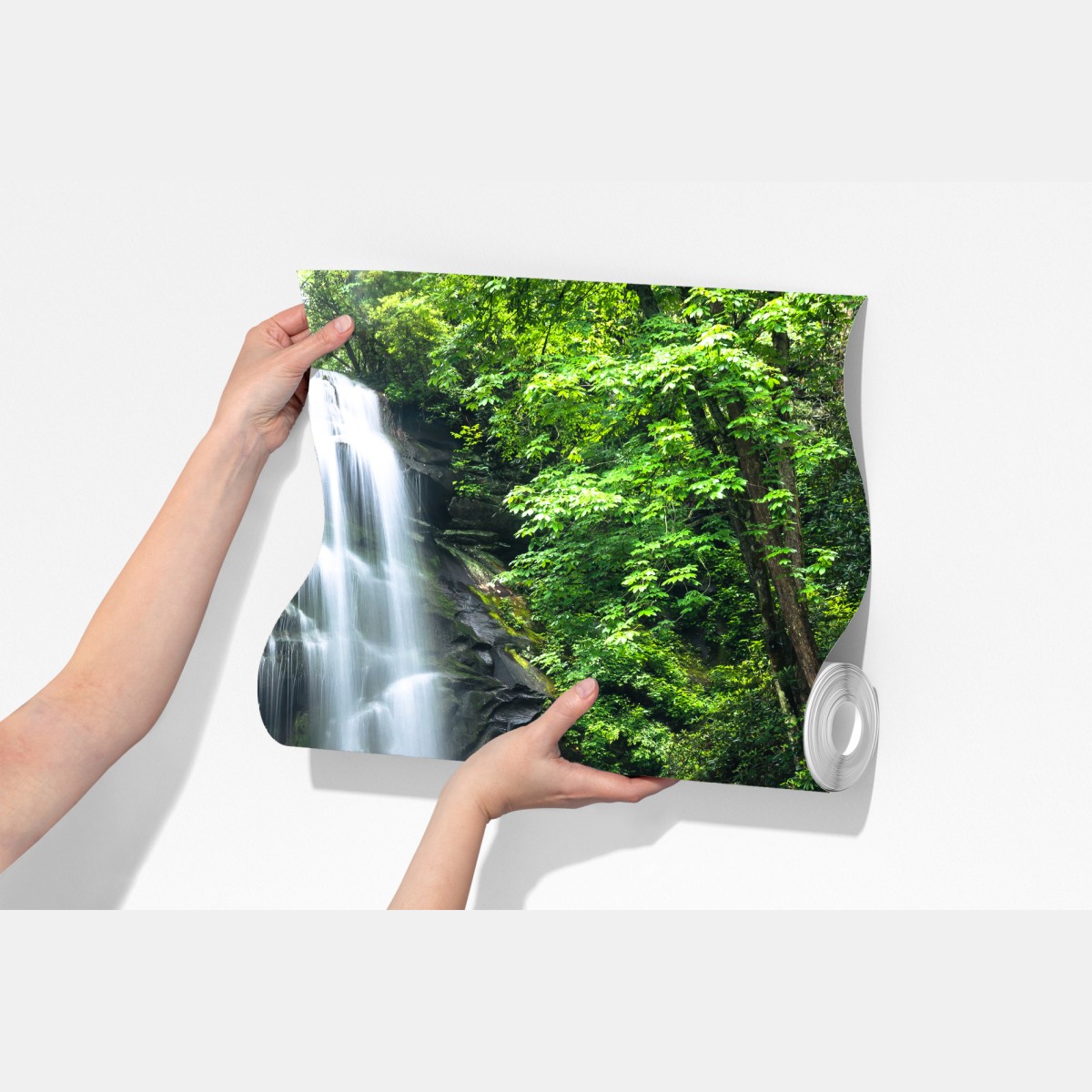 Fototapeta spokojny wodospad w lesie – Wallissimo® Fototapeta spokojny wodospad w lesie – Wallissimo®