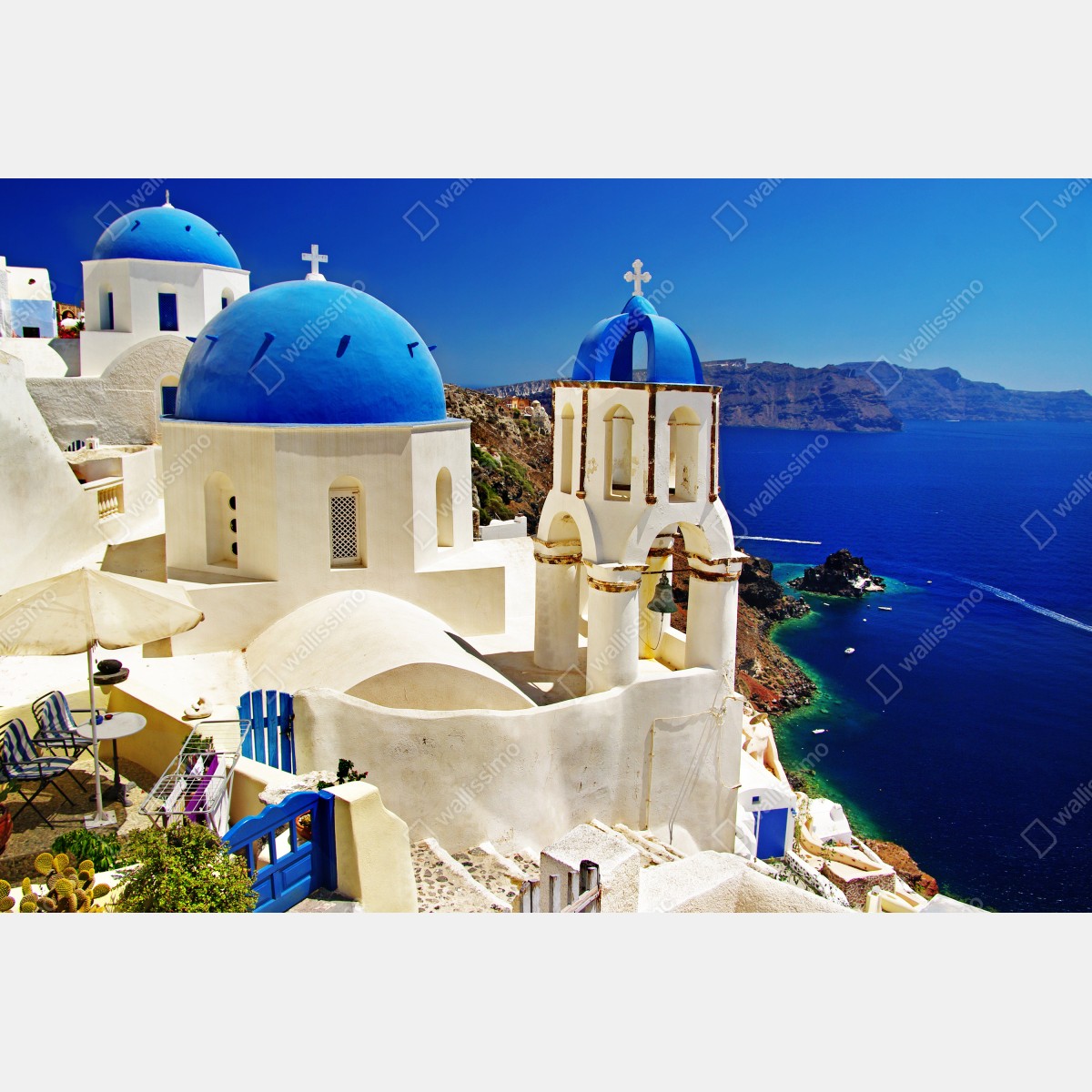 Fototapeta Santorini błękitne kopuły nad morzem – Wallissimo® Fototapeta Santorini błękitne kopuły nad morzem – Wallissimo®