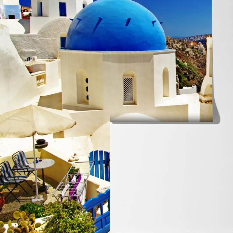 Fototapeta Santorini błękitne kopuły nad morzem – Wallissimo® Fototapeta Santorini błękitne kopuły nad morzem – Wallissimo®