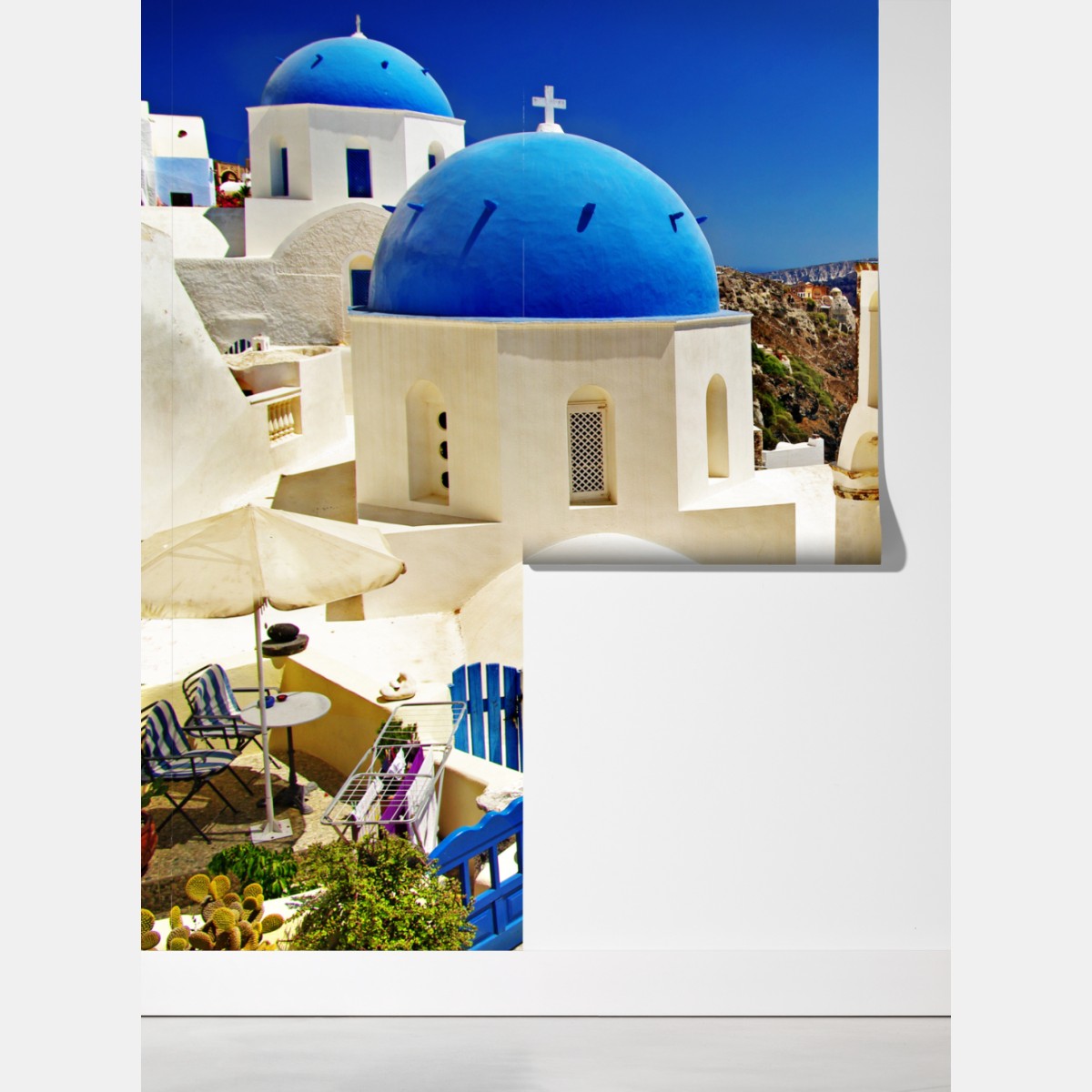 Fototapeta Santorini błękitne kopuły nad morzem – Wallissimo® Fototapeta Santorini błękitne kopuły nad morzem – Wallissimo®