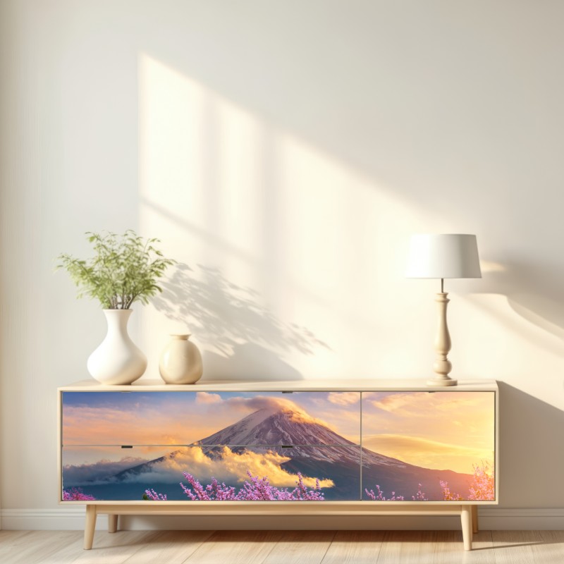 Naklejka repozycjonowalna Góra Fuji z kwitnącą sakurą o wschodzie słońca – Wallissimo® Naklejka repozycjonowalna Góra Fuji z kwitnącą sakurą o wschodzie słońca – Wallissimo®
