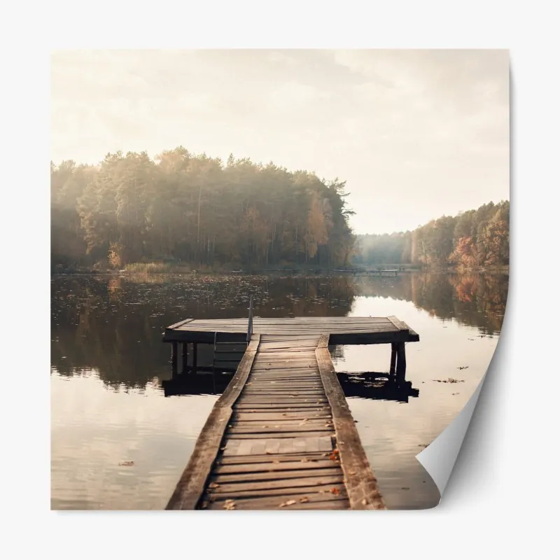 Naklejka repozycjonowalna jesienne przedpołudnie nad jeziorem z pomostem