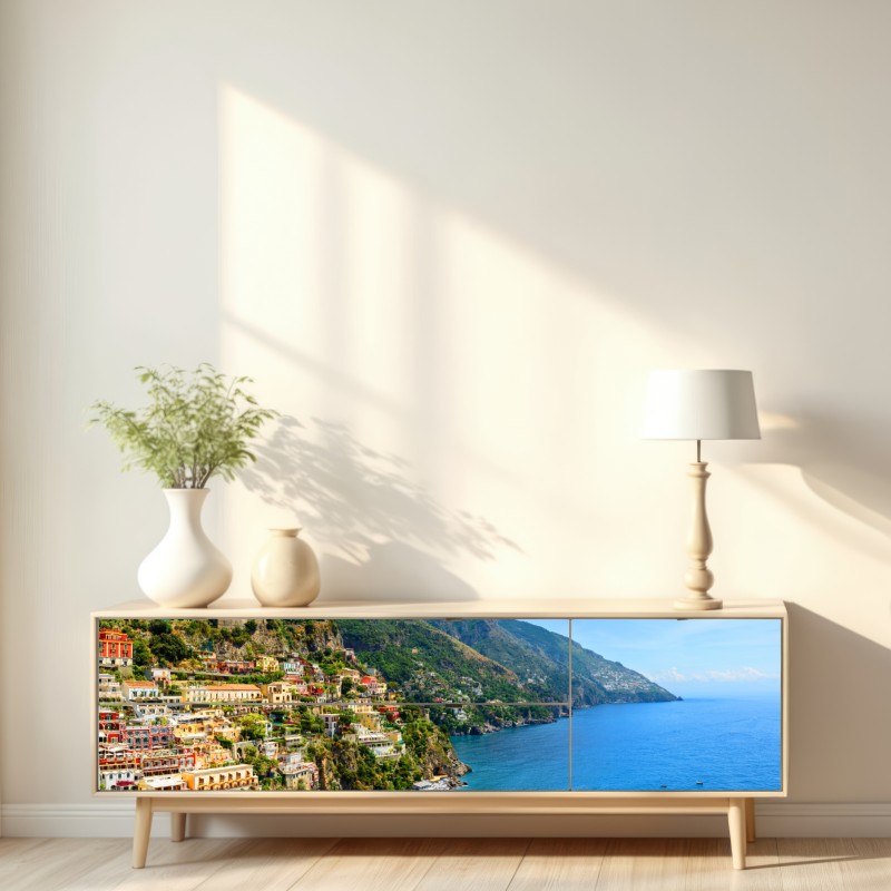 Naklejka repozycjonowalna kolorowa panorama nadmorskiego miasteczka na klifie – Wallissimo® Naklejka repozycjonowalna kolorowa panorama nadmorskiego miasteczka na klifie – Wallissimo®