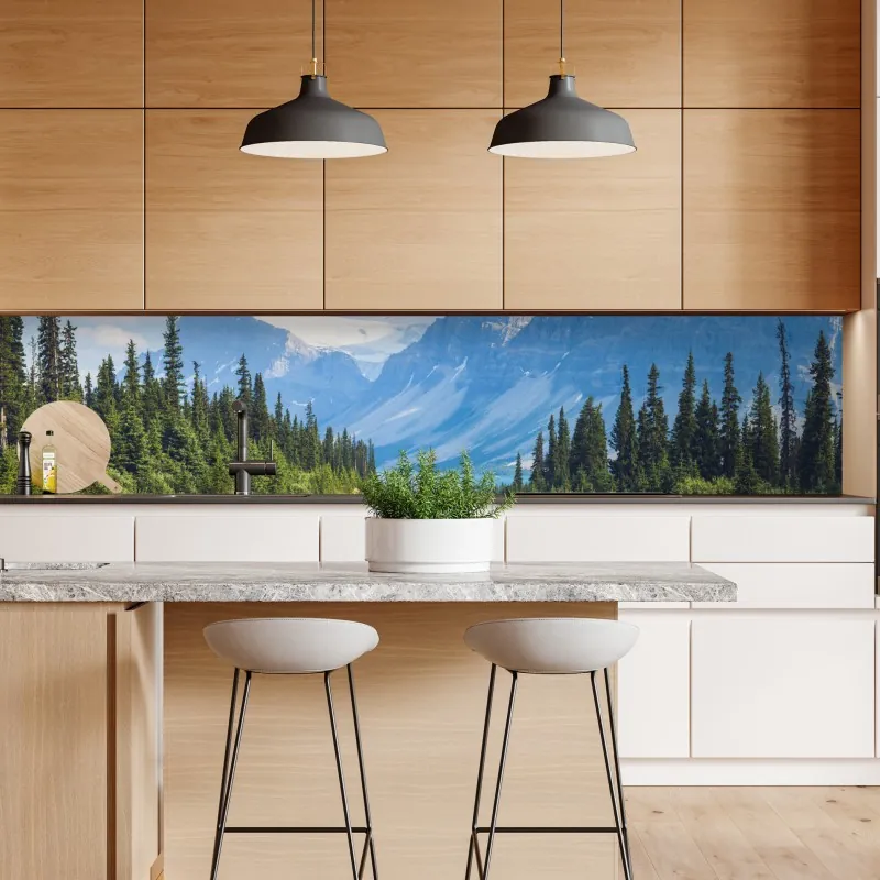 Naklejka repozycjonowalna droga przez las iglasty do gór i lodowcowego jeziora – Wallissimo® Naklejka repozycjonowalna droga przez las iglasty do gór i lodowcowego jeziora – Wallissimo®